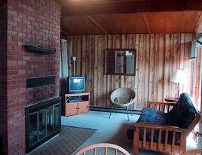 06BVlivroom
